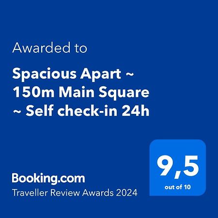 ורוצלב Spacious Apart ~ 150M Main Square ~ Self Check-In 24H מראה חיצוני תמונה
